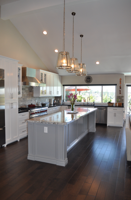 Anaheim Hills- Kitchen & Master Bathroom - Step inside this stunning Anaheim Hills home where modern design meets traditional charm. The heart of the home is an open-concept kitchen creating one large, inviting space. The stacked stone fireplaces pair perfectly with the sleek modern kitchen design. As you go through the home you will find the master bathroom which offers an abundance of storage and the ultimate get ready space.
#remodeling  #kitchenremodeling #kitchenrenovation #kitchen&bath #kitchencountertops #cabinets #construction #builders #constructionmanagement #framing #generalcontractor #homerenovation #homeremodel #remodeling #woodflooring #permits #plans #hardscaping #contractor #architecturaldesign #constructioncontractors #countertops #customcabinetry #generalcontractor #homeremodel #masterbathroom #remodelingcontractor #renovations #tile #woodcabinets #customcabinets