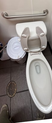 Bathroom Cleaning - this cleaning was done on the fixtures, corners, doors, and baseboards