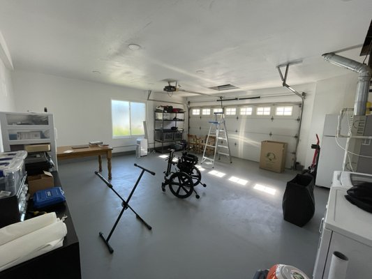 Garage remodel - Garage remodel. It was so good project. It took about 2 weeks to put the interior of the garage in order, so that it would be nice to be there at any time. We made additional lighting so that it was fashionable to create an office space for work and for household chores. The construction was carried out in accordance with building regulations and in the shortest possible time. The client is satisfied with the result, (see the review )