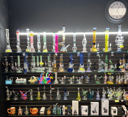 Glassss - All our glass! Glassss - All our glass!