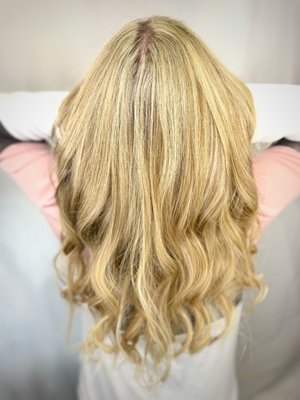 Dimensional Color - Whether your blonde or brunette adding natural dimension will add that pop that you're looking for.