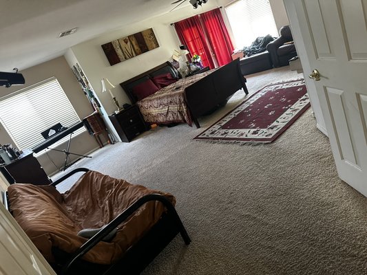 3 BD KITCHEN - Contact A Pretty Cleaner to book your immaculate experience now ! Limited appt slots available !