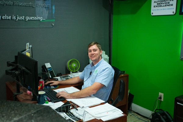 Free Post Repair Consultation with our Damage Analysis Expert - Does your vehicle simply not seem the same after recently being repaired by an insurance service provider, blue ribbon shop, DRP, insurance networks shop, or select service provider? Odds are OEM procedures were not followed during the repairs performed to your vehicle and your family may be at serious risk.

Bring your vehicle in to receive a 1-hour free consultation with our in-house damage analysis expert!

DB Orlando Collision we specialize in meticulously structured post-repair inspections and will review your circumstances with our team of dedicated professionals working to restore not only your family’s safety but most importantly providing your family with the support to hold the insurance company or the insurance referred repair facility accountable.

Additional cost for disassembly, scanning, measuring, or inspection applies.