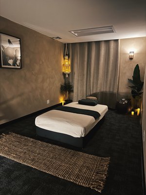 Emerald Healing Center - The most relaxing massage environment in Newport Beach Emerald Healing Center - The most relaxing massage environment in Newport Beach