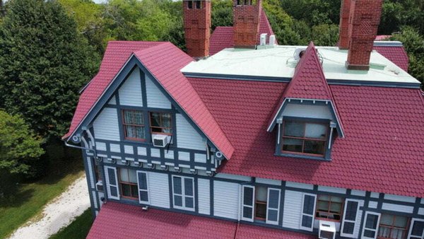 Commercial Roofing - We are New Jersey’s preferred commercial property contractors. We strive for perfection in property improvement. We know that many of our services are not just minor changes to your business property but significant investments for you and your business. We meet with you to understand precisely what you need and desire, then perform a thorough evaluation before presenting a written estimate. This ensures you are confident with our business services of roofing, siding, gutters, and much more. Our business clients refer us 99% of the time to friends, family, and other business owners. We take our work and customer satisfaction seriously and build a relationship of trust.