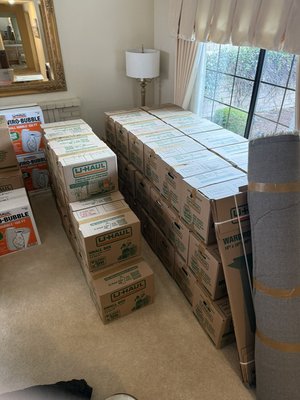 Packing 100+ boxes 📦! - This pack-only job took 2 days, 4 packers, 100+ boxes, 8 rolls of tape, 4 rolls of bubble wrap, and 6 boxes of paper! Packing 100+ boxes 📦! - This pack-only job took 2 days, 4 packers, 100+ boxes, 8 rolls of tape, 4 rolls of bubble wrap, and 6 boxes of paper!