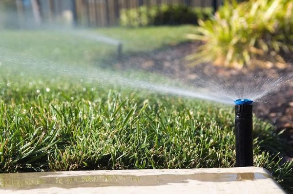 Irrigation System Maintenance | Mantenimiento de Sistema - M&A Landscape and Irrigation is a leading provider of comprehensive irrigation system maintenance services. Our team of highly trained and experienced technicians are dedicated to ensuring your residential irrigation system operates at peak efficiency all year round. We utilize the latest tools and techniques to thoroughly inspect, repair and optimize your system, preventing costly water waste and system breakdowns.

From routine maintenance to emergency repairs, our services are tailored to extend the lifespan of your investment while keeping your property lush and green.

At M&A Landscape and Irrigation, we pride ourselves on delivering meticulous workmanship, outstanding customer service and affordable pricing. Keep your system in prime condition with the irrigation experts you can trust. Contact us today for a free consultation.

----------------ESPAÑOL----------------

M&A Landscape and Irrigation es un proveedor líder de servicios integrales de mantenimiento de sistemas de riego. Nuestro equipo de técnicos altamente capacitados y experimentados está dedicado a garantizar que su sistema de riego residencial funcione con la máxima eficiencia durante todo el año. Utilizamos las últimas herramientas y técnicas para inspeccionar, reparar y optimizar minuciosamente su sistema, evitando costosos desperdicios de agua y averías del sistema.

Desde mantenimiento de rutina hasta reparaciones de emergencia, nuestros servicios están diseñados para extender la vida útil de su inversión y al mismo tiempo mantener su propiedad exuberante y verde.

En M&A Landscape and Irrigation, nos enorgullecemos de ofrecer mano de obra meticulosa, excelente servicio al cliente y precios asequibles. Mantenga su sistema en óptimas condiciones con los expertos en riego en los que puede confiar. Póngase en contacto con nosotros hoy para una consulta gratuita.