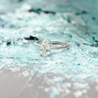 Engagement Rings | Custom Engagement Rings - Greenleaf Diamond designs & manufactures the finest quality jewelry possible in 14K, 18K, Platinum & genuine gems in its studio in Los Angeles and offers its products at two locations on beautiful Maui - Lahaina & Wailea Engagement Rings | Custom Engagement Rings - Greenleaf Diamond designs & manufactures the finest quality jewelry possible in 14K, 18K, Platinum & genuine gems in its studio in Los Angeles and offers its products at two locations on beautiful Maui - Lahaina & Wailea