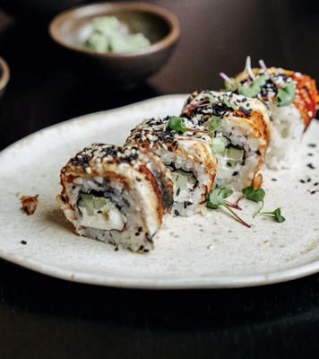 Prívate dinner - All rolls are fried, we put three sauces on top eel sauce, spicy mayo, sriracha sauce and jalapeños, scallion, spicy Tampico.
