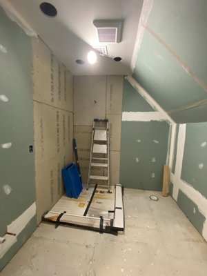 Bathroom remodeling - The previous bathroom was in poor condition, and this is how it turned out. Bathroom remodeling - The previous bathroom was in poor condition, and this is how it turned out.