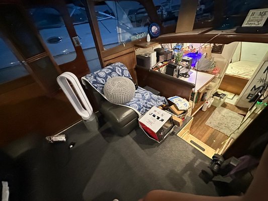 Boat Cleaning 🧼 - We refreshed the entire interior of this boat — from cabins to kitchen area. Floors, seating, and storage spaces were deep cleaned and sanitized, leaving everything spotless and ready for the next trip.