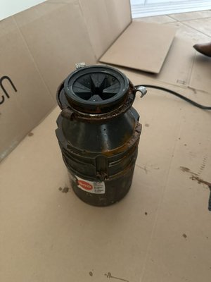 Kitchen faucet and garbage disposal - Kitchen faucet and garage disposal install.
