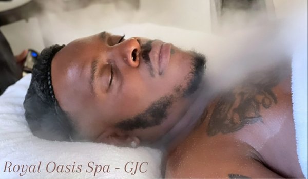 Gentlemen's Facial & Beard Treatment - Sheet Mask designed for men for instant glow! Anti-Aging, Hydrating, Vitamin C & E, Vitamin B3 for youthful glow, Hyaluronic Acid Serum, Collagen for firm skin, Green Tea and Ginger Gentlemen's Facial & Beard Treatment - Sheet Mask designed for men for instant glow! Anti-Aging, Hydrating, Vitamin C & E, Vitamin B3 for youthful glow, Hyaluronic Acid Serum, Collagen for firm skin, Green Tea and Ginger