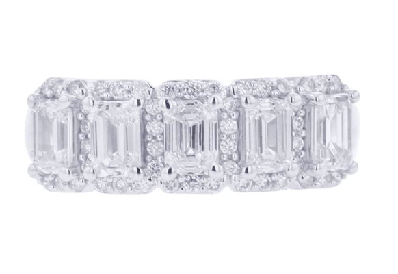 Women's Wedding Rings - Steven has a huge selection of ladies wedding rings. No matter the style of the engagement ring, we can find your perfect match! Women's Wedding Rings - Steven has a huge selection of ladies wedding rings. No matter the style of the engagement ring, we can find your perfect match!