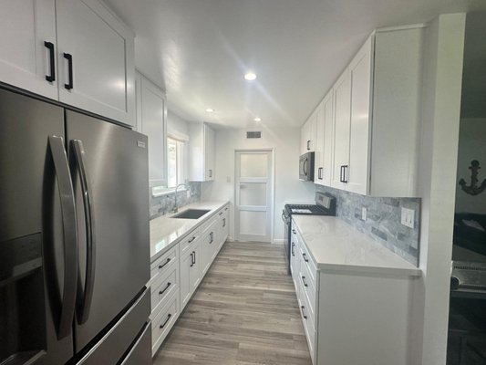 Kitchen Remodel - New kitchen remodel in Los Angeles Kitchen Remodel - New kitchen remodel in Los Angeles