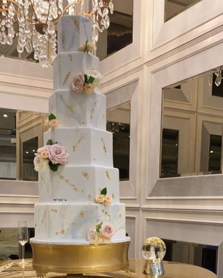 Wedding Cakes - In need of a wedding cake?! Half Baked Co. has got you covered!

Call or Email Us today to set up a consultation and cake tasting!