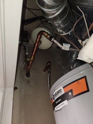 Emergency Service broken valves - Old Gate Valves Failed, replaced with new ball valves.
Repaired 3/4in water line(failed shark bite) Emergency Service broken valves - Old Gate Valves Failed, replaced with new ball valves.
Repaired 3/4in water line(failed shark bite)