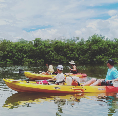 Large Group Friendly - SUP Englewood offers small group tours and private trips for your family. Simply ask for a private tour or lesson when you call. There’s nothing safer than experiencing nature with your family.