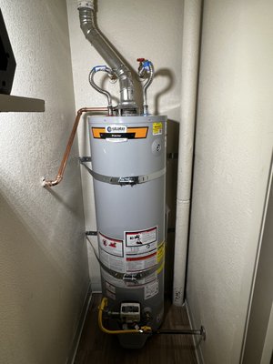 Waterheater installation - This waterheater was installed at a home in 2022 Waterheater installation - This waterheater was installed at a home in 2022