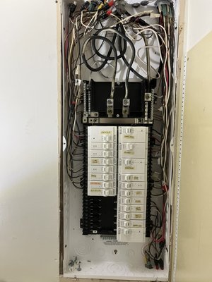 Electrical sub-panel - This sub-panel was done by others but client was not happy the way it turned out. Dez electric was called to assess and redo the wiring inside the sub-panel. Electrical sub-panel - This sub-panel was done by others but client was not happy the way it turned out. Dez electric was called to assess and redo the wiring inside the sub-panel.