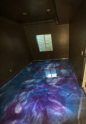 Metallic Epoxy (blue, purple, white) - Metallic epoxy floors combine epoxy resin with metallic pigments to create a unique, glossy, and reflective showroom-like finish that is durable, easy to clean, and suitable for residential, commercial, and industrial spaces. This metallic epoxy project was done with blue, purple, and white pigment, the room was 500 sq. ft., the project took 2 days to complete. Metallic Epoxy (blue, purple, white) - Metallic epoxy floors combine epoxy resin with metallic pigments to create a unique, glossy, and reflective showroom-like finish that is durable, easy to clean, and suitable for residential, commercial, and industrial spaces. This metallic epoxy project was done with blue, purple, and white pigment, the room was 500 sq. ft., the project took 2 days to complete.