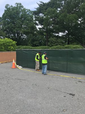 Temporally Fence - Experienced on Temporally Fence for any CONSTRUCTION SITE OR EVENT ENCLOUSURES
SERVICES: "CHAIN LINK, WIND SCREEN, METAL PANELS, METAL BARRICADES, WATER BARRICADES AND MORE"