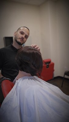 Long hair - Book your appointment and give your hair the care it deserves!