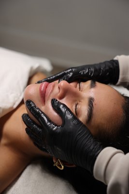 Rejuvenating Facial - This luxury facial is one of a kind in San Diego. It is super nourishing, anti-aging, rejuvenating and tightening. Comes with custom exfoliation, extractions, No-Needle Meso Therapy and tightening RF treatment and finish with LED therapy.
Our Needle-Free Meso Therapy is a state-of-art skin rejuvenating technology created for pain-free deep skin revival and restoration, while our RF will contour your jawline, reduce puffiness, promote collagen, lift and tighten. (70 min) Rejuvenating Facial - This luxury facial is one of a kind in San Diego. It is super nourishing, anti-aging, rejuvenating and tightening. Comes with custom exfoliation, extractions, No-Needle Meso Therapy and tightening RF treatment and finish with LED therapy.
Our Needle-Free Meso Therapy is a state-of-art skin rejuvenating technology created for pain-free deep skin revival and restoration, while our RF will contour your jawline, reduce puffiness, promote collagen, lift and tighten. (70 min)