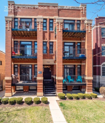 Apartments - If you are looking for an apartment on the northeast side of Chicago, buildings managed by Winnemac Properties are well maintained by a responsive and knowledgeable staff. You can search for your new apartment by size, price range and neighborhood within the "Find an Apartment" section of our website or by contacting our leasing staff directly at (773) 728-9900.