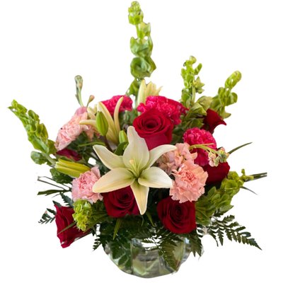 Valentine’s Day Flowers & Gifts - Celebrate love this Valentine’s Day with beautiful flowers and thoughtful gifts from Paul Davis' Flower Shop in Muncie, IN. From classic long-stem roses to vibrant mixed bouquets and custom arrangements, we have the perfect floral designs to express your feelings. Pair your flowers with keepsake vases, candles, or other unique gifts to make this Valentine’s Day unforgettable. With hand delivery available in Muncie and surrounding areas, we make it easy to show your love. Order today and let us help you create a memorable Valentine’s Day experience!