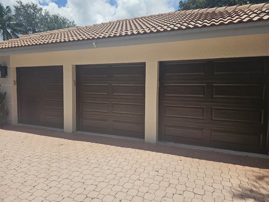 New garage doors
New smart garage doors opener installed - This remodel done by our best professional technician
We are here for any help you need
Please contact for further information New garage doors
New smart garage doors opener installed - This remodel done by our best professional technician
We are here for any help you need
Please contact for further information