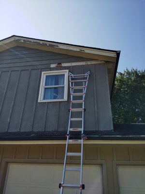 Wood Siding Repair and Fascia Repair - This Customer was so happy with our work they called us right back to replace some bad fascia. It came out Amazing and they were more than happy. Call Now For a Free Estimate!  Serving the Kenosha, Pleasant Prairie, Racine and Surrounding areas. 🏡