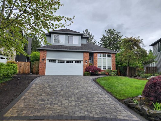 Pavers Installation - is your Current Driveway Concrete or starting to have cracks or maybe uneven? We can certainly help with that , By Removing the Existing Driveway and Replacing it With Pavers. The Benefits of Replacing the Driveway With Pavers. tons of Color Selection to choose from, that can Match and contrast the House even more. you even add a Walkway pathway to have an even flow landscape design and many more benefits.