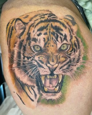 Melo - @melo_gia_tattoo - Melo specializes in colour realism with vibrant, lifelike detail, and is skilled across multiple styles. Melo brings a thoughtful, artistic touch to every custom piece she creates. Melo - @melo_gia_tattoo - Melo specializes in colour realism with vibrant, lifelike detail, and is skilled across multiple styles. Melo brings a thoughtful, artistic touch to every custom piece she creates.