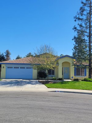 Exterior Painting - Call us for any of your exterior painting, interior painting, cabinet painting needs!! We are your local Bakersfield painters! Exterior Painting - Call us for any of your exterior painting, interior painting, cabinet painting needs!! We are your local Bakersfield painters!