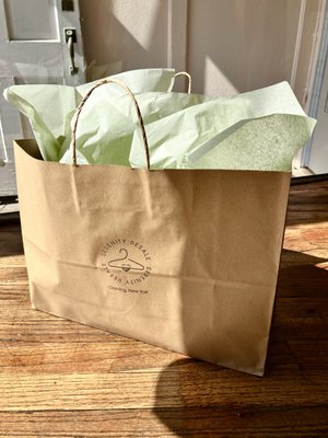 Have clothes to sell? - Have clothes to sell? Consign with us and get paid for your wardrobe refresh! Here's how it works:

1. Pack Up - Gather your freshly washed pre-loved pieces. We're looking for quality clothes, shoes and accessories in excellent condition.
2. Drop Off - Bring your items neatly folded in open bags or baskets to our shop at 101 Spring Street. You can bring up to 30 items at a time, no appointment required! You'll fill out our consignor agreement and we'll sort through your pieces for acceptable consignments.
3. Get Paid - You'll earn 40% of any sales made during our 60 day consignment period. Use your balance to shop or pick up a check in store and start making money from your closet clean-out!