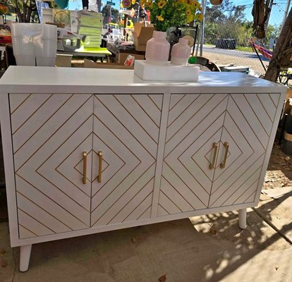 Cabinets - Assembled cabinets