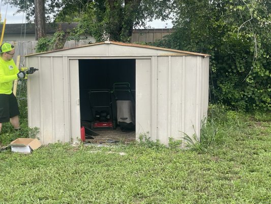 Shed Be-Gone - This homeowner was looking to “shed” some JUNK this morning. Hour later and a layer of humidity and it’s gone. 💯
☎️ 407-545-2515 Shed Be-Gone - This homeowner was looking to “shed” some JUNK this morning. Hour later and a layer of humidity and it’s gone. 💯
☎️ 407-545-2515
