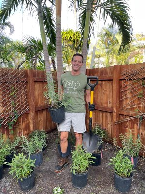 Small Butterfly Garden - We took a small overgrown, backyard garden and cleared it of all of the debris and planted many butterfly attracting perennial plants that will flower throughout the year. We also visit this garden every month to trim back plants, treat any infestations, clean up debris and make sure everything is growing well so the garden always looks its best. Within a few years the entire space will fill in with flowers. See the before and after photos below. Small Butterfly Garden - We took a small overgrown, backyard garden and cleared it of all of the debris and planted many butterfly attracting perennial plants that will flower throughout the year. We also visit this garden every month to trim back plants, treat any infestations, clean up debris and make sure everything is growing well so the garden always looks its best. Within a few years the entire space will fill in with flowers. See the before and after photos below.