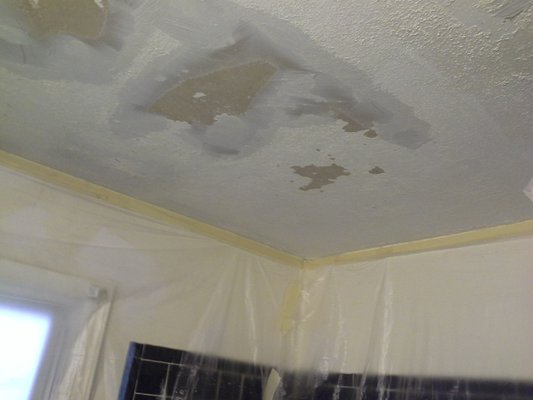 Pop corn ceiling removal and Repair - Popcorn ceiling removal, spackling, sanding, painting,
Popcorn ceiling repair, and respraying popcorn