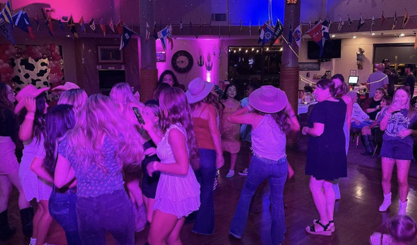 School Dances & Events! - We love DJing school dances! Whether it’s a prom, homecoming, winter ball, etc. our DJs bring high energy entertainment to every event!
We pride ourselves in keeping up with the latest tracks in every genre of music. Thump Sound DJ Services work with High Schools, Middle Schools, Grade Schools, Colleges and Universities – Any age, Any event, Any theme. Our DJs tear it up at every event playing clean versions of the hottest hits! School Dances & Events! - We love DJing school dances! Whether it’s a prom, homecoming, winter ball, etc. our DJs bring high energy entertainment to every event!
We pride ourselves in keeping up with the latest tracks in every genre of music. Thump Sound DJ Services work with High Schools, Middle Schools, Grade Schools, Colleges and Universities – Any age, Any event, Any theme. Our DJs tear it up at every event playing clean versions of the hottest hits!