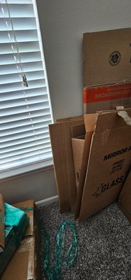 Junk removal - This is house someone was moving out. Cleaned and removed everything from house that owner need gone and cleaned Junk removal - This is house someone was moving out. Cleaned and removed everything from house that owner need gone and cleaned