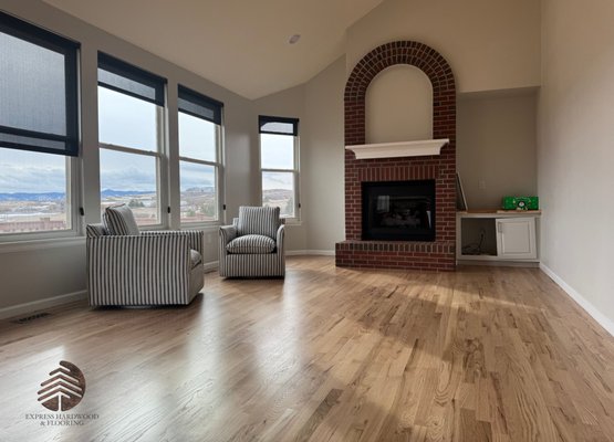 Red Oak with Classic Clear - ✨ A Stunning Refinishing Transformation! ✨
We refinished this beautiful Red Oak floor with a classic Clear Finish, creating a fresh and timeless look. The perfect blend of craftsmanship and elegance! 🌟 Red Oak with Classic Clear - ✨ A Stunning Refinishing Transformation! ✨
We refinished this beautiful Red Oak floor with a classic Clear Finish, creating a fresh and timeless look. The perfect blend of craftsmanship and elegance! 🌟