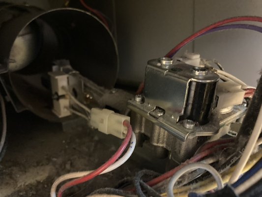 Dryer not heating - Found broken igniter. Replaced and works as champ