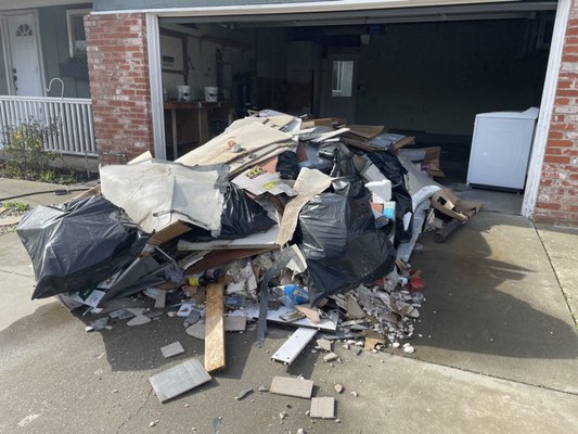 Construction Debris Removal - This project was a construction debris Clean up Construction Debris Removal - This project was a construction debris Clean up