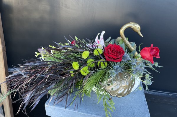 Unique Designs - Our team of experienced designers can create stunning, innovative designs. Unique Designs - Our team of experienced designers can create stunning, innovative designs.