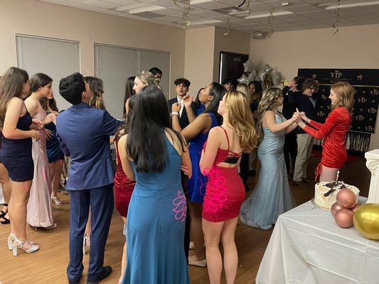 16th Birthday 🎉 - Celebrating a commemorative 16th birthday party