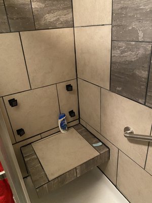 Bathroom Remodels - We do custom bathroom remodels, custom walk in showers, custom tile work, we do it all. We get jobs done efficiently, we average 2-4 days on our remodels with quality work. Bathroom Remodels - We do custom bathroom remodels, custom walk in showers, custom tile work, we do it all. We get jobs done efficiently, we average 2-4 days on our remodels with quality work.