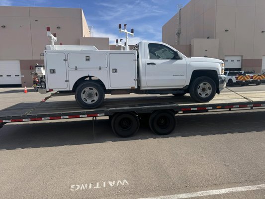 TX to IL - Transported a utility truck from TX to IL. Safe, efficient long‑distance delivery by Freight City Logistics, providing reliable nationwide service.