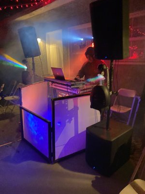 Package 2: House - Package 2: House
The Dj
Speakers & Subs
1 Gig-Bar lighting
Personalized Playlist Package 2: House - Package 2: House
The Dj
Speakers & Subs
1 Gig-Bar lighting
Personalized Playlist